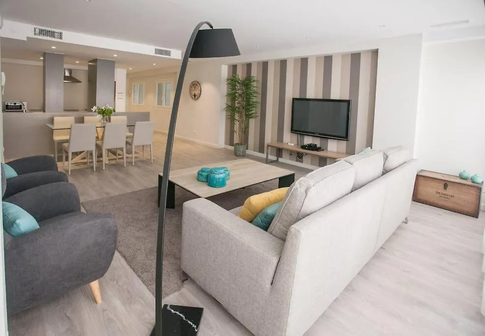 Salitre Premiun Apartment 4 Bedrooms Málaga