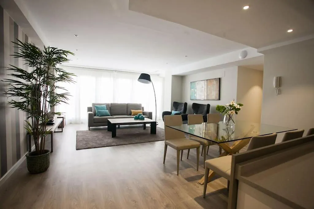 Salitre Premiun Apartment 4 Bedrooms Málaga